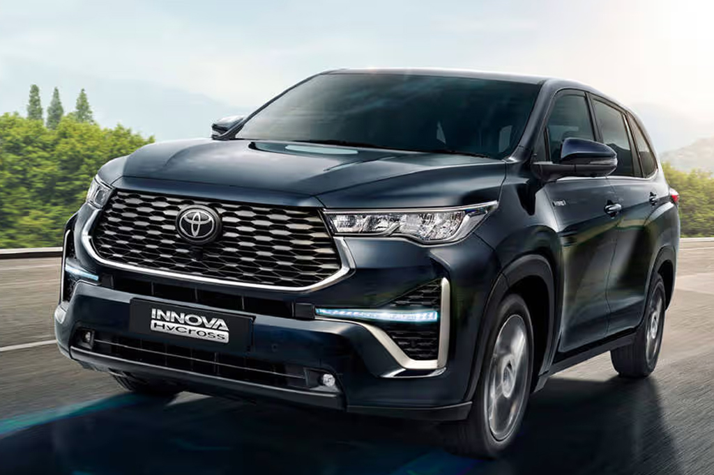 INNOVA - HIGH CROSS Airways SATGURU TRAVELS