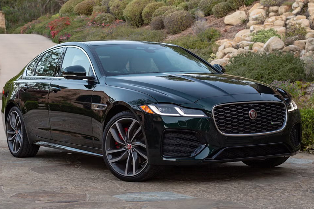 JAGUAR Airlines SATGURU TRAVELS